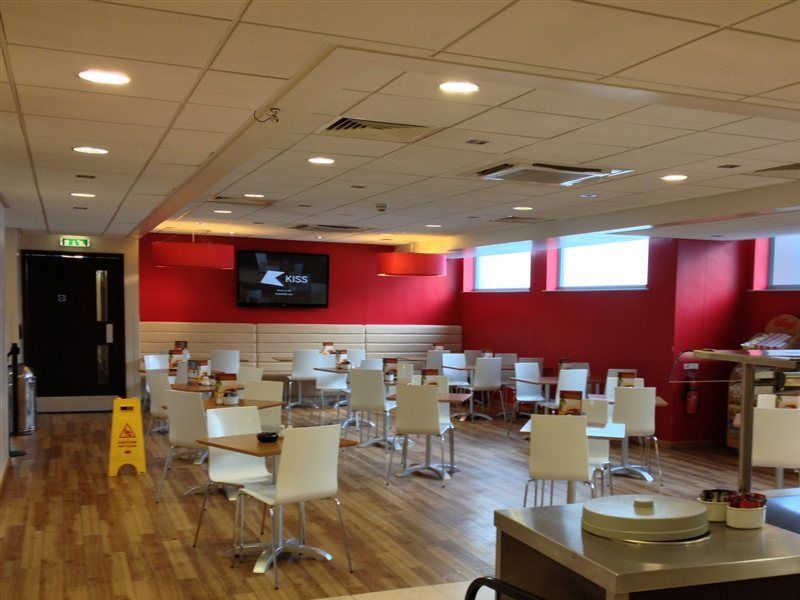 Travelodge London Central Waterloo Экстерьер фото